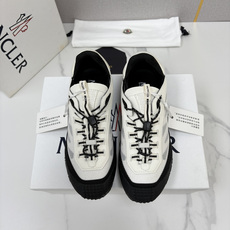 💋💍Moncle* 蒙-口 新品上新 男士运动鞋 官方 此款套穿式运动鞋的灵感源自品牌DNA,加衬元素源自 💋💍Moncle* 蒙-口 新品上新 男士运动鞋 官方 此款套穿式运动鞋的灵感源自品牌DNA,加衬元素源自