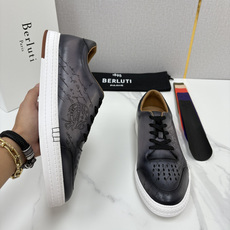💋💍Berlut* 布鲁提 play time 休闲运动鞋板鞋 法式绅士轻奢代表作,将品牌标志性Scritto手 💋💍Berlut* 布鲁提 play time 休闲运动鞋板鞋 法式绅士轻奢代表作,将品牌标志性Scritto手