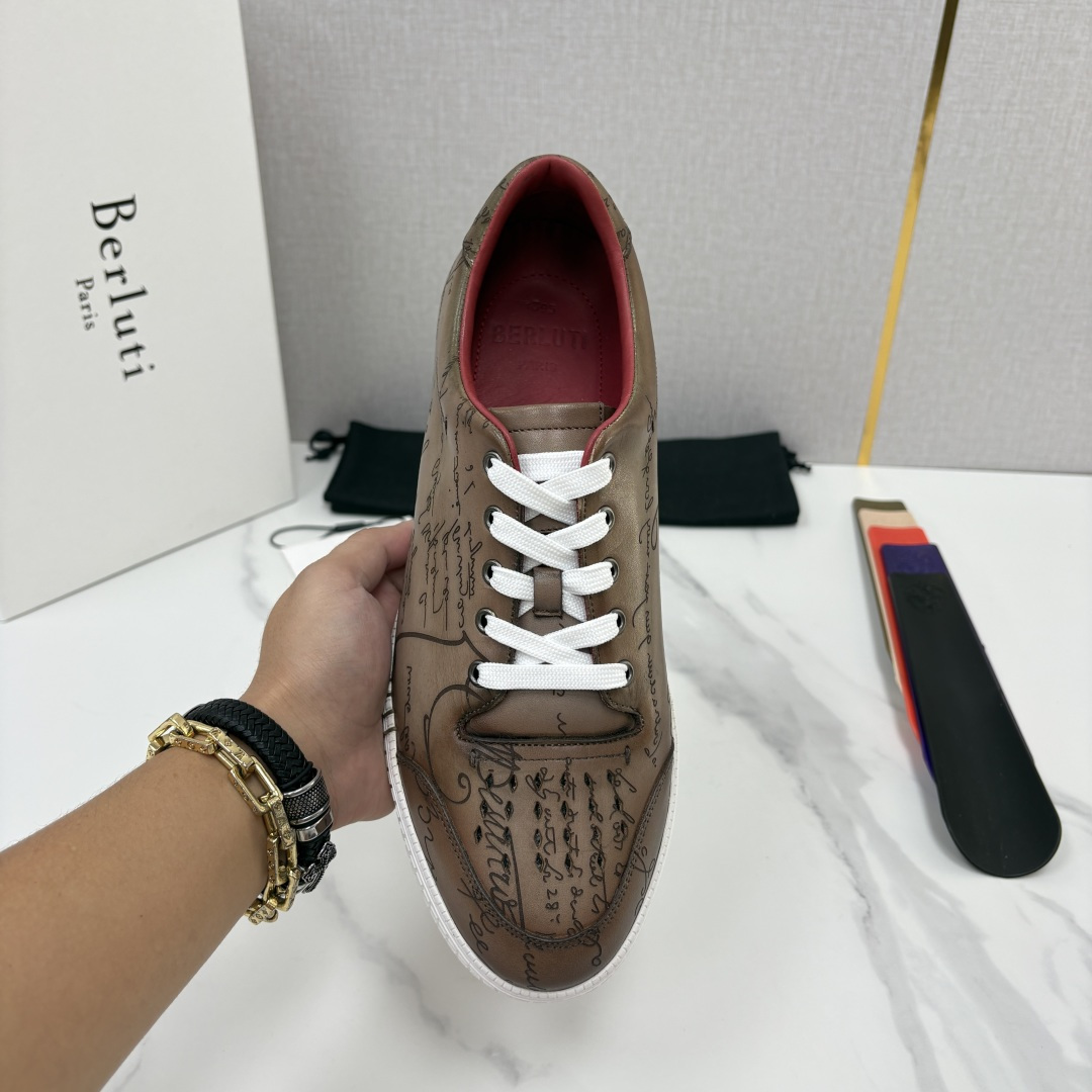 💋💍Berlut*  布鲁提  play time  休闲运动鞋板鞋  法式绅士轻奢代表作，将品牌标志性Scritto手