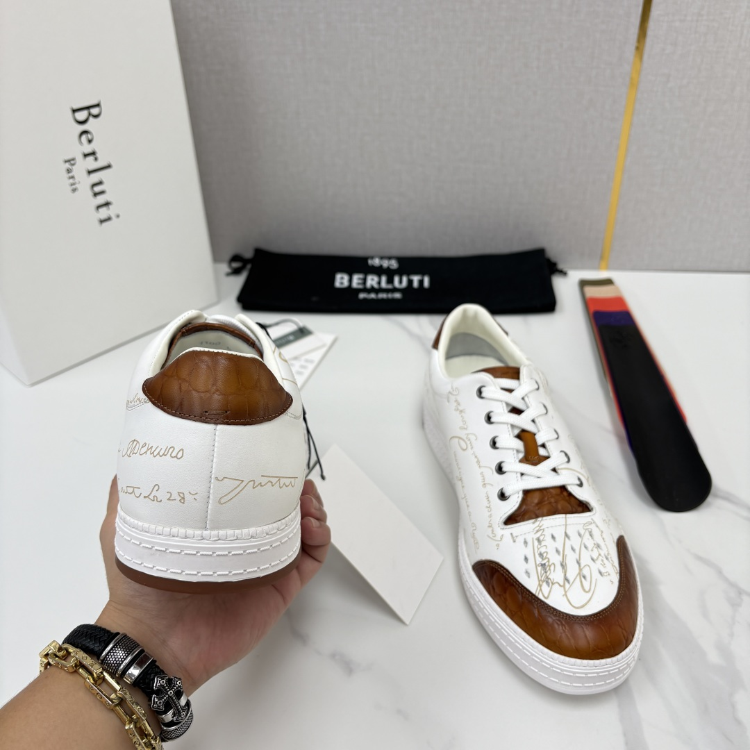 💋💍Berlut* 布鲁提 play time 休闲运动鞋板鞋 法式绅士轻奢代表作,将品牌标志性Scritto手 💋💍Berlut* 布鲁提 play time 休闲运动鞋板鞋 法式绅士轻奢代表作,将品牌标志性Scritto手