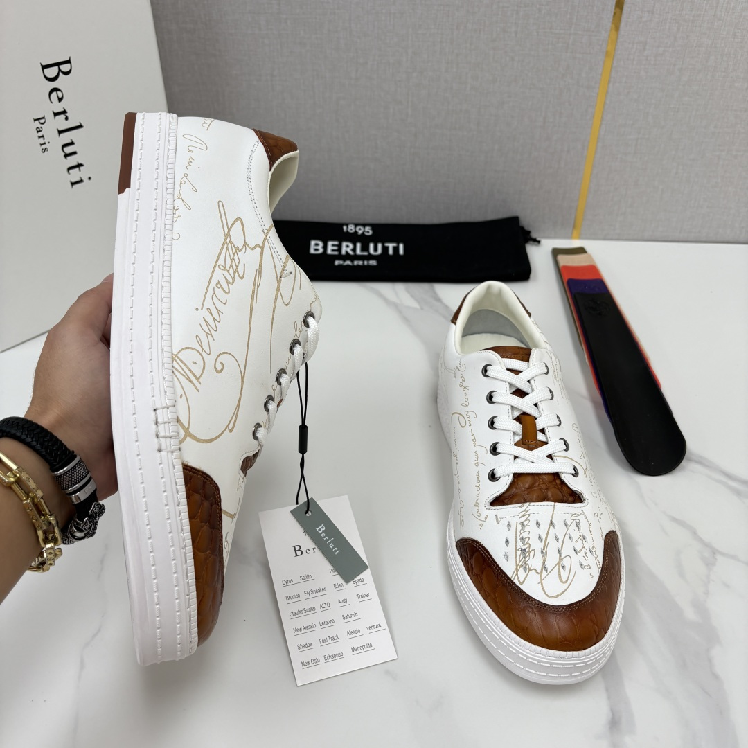 💋💍Berlut* 布鲁提 play time 休闲运动鞋板鞋 法式绅士轻奢代表作,将品牌标志性Scritto手 💋💍Berlut* 布鲁提 play time 休闲运动鞋板鞋 法式绅士轻奢代表作,将品牌标志性Scritto手