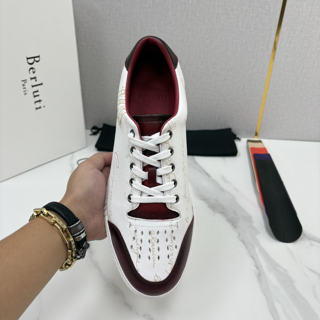 💋💍Berlut* 布鲁提 play time 休闲运动鞋板鞋 法式绅士轻奢代表作,将品牌标志性Scritto手 💋💍Berlut* 布鲁提 play time 休闲运动鞋板鞋 法式绅士轻奢代表作,将品牌标志性Scritto手