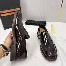 💋💍 Zegn* 杰尼~亚 新款水洗乐福鞋皮鞋 这款 Siena Flex 皮鞋 以开边珠擦色亮皮/牛皮精心制成,内里黑 💋💍 Zegn* 杰尼~亚 新款水洗乐福鞋皮鞋 这款 Siena Flex 皮鞋 以开边珠擦色亮皮/牛皮精心制成,内里黑