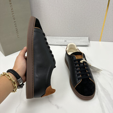 💋💍BC家 Brunello Cucinell* 低调奢华款 新品男款板鞋出货! 此款平底运动鞋面料采用意大利进口 💋💍BC家 Brunello Cucinell* 低调奢华款 新品男款板鞋出货! 此款平底运动鞋面料采用意大利进口