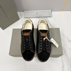 💋💍BC家 Brunello Cucinell* 低调奢华款 新品男款板鞋出货! 此款平底运动鞋面料采用意大利进口 💋💍BC家 Brunello Cucinell* 低调奢华款 新品男款板鞋出货! 此款平底运动鞋面料采用意大利进口