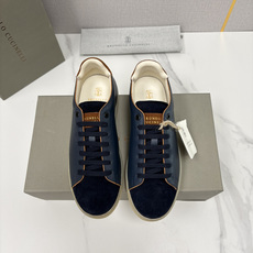 💋💍BC家 Brunello Cucinell* 低调奢华款 新品男款板鞋出货! 此款平底运动鞋面料采用意大利进口 💋💍BC家 Brunello Cucinell* 低调奢华款 新品男款板鞋出货! 此款平底运动鞋面料采用意大利进口