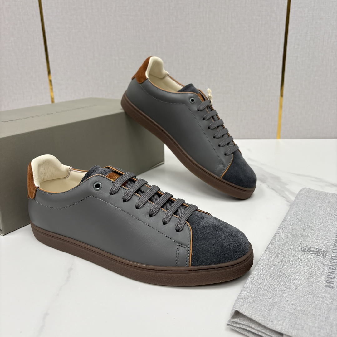 💋💍BC家 Brunello Cucinell*  低调奢华款  新品男款板鞋出货！  此款平底运动鞋面料采用意大利进口