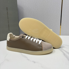 💋💍BC家 Brunello Cucinell* 低调奢华款 新品男款板鞋出货! 此款平底运动鞋面料采用意大利进口 💋💍BC家 Brunello Cucinell* 低调奢华款 新品男款板鞋出货! 此款平底运动鞋面料采用意大利进口