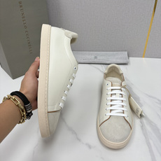 💋💍BC家 Brunello Cucinell* 低调奢华款 新品男款板鞋出货! 此款平底运动鞋面料采用意大利进口 💋💍BC家 Brunello Cucinell* 低调奢华款 新品男款板鞋出货! 此款平底运动鞋面料采用意大利进口