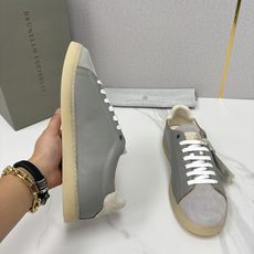 💋💍BC家 Brunello Cucinell* 低调奢华款 新品男款板鞋出货! 此款平底运动鞋面料采用意大利进口 💋💍BC家 Brunello Cucinell* 低调奢华款 新品男款板鞋出货! 此款平底运动鞋面料采用意大利进口