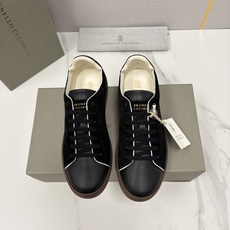 💋💍BC家 Brunello Cucinell* 低调奢华款 新品男款板鞋出货! 此款平底运动鞋面料采用意大利进口 💋💍BC家 Brunello Cucinell* 低调奢华款 新品男款板鞋出货! 此款平底运动鞋面料采用意大利进口