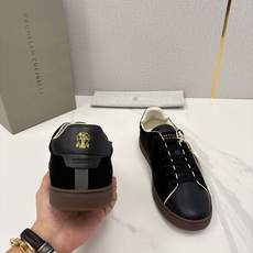 💋💍BC家 Brunello Cucinell* 低调奢华款 新品男款板鞋出货! 此款平底运动鞋面料采用意大利进口 💋💍BC家 Brunello Cucinell* 低调奢华款 新品男款板鞋出货! 此款平底运动鞋面料采用意大利进口