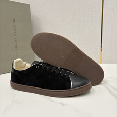 💋💍BC家 Brunello Cucinell* 低调奢华款 新品男款板鞋出货! 此款平底运动鞋面料采用意大利进口 💋💍BC家 Brunello Cucinell* 低调奢华款 新品男款板鞋出货! 此款平底运动鞋面料采用意大利进口