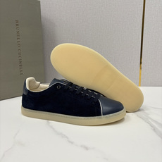 💋💍BC家 Brunello Cucinell* 低调奢华款 新品男款板鞋出货! 此款平底运动鞋面料采用意大利进口 💋💍BC家 Brunello Cucinell* 低调奢华款 新品男款板鞋出货! 此款平底运动鞋面料采用意大利进口