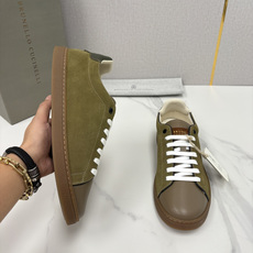💋💍BC家 Brunello Cucinell* 低调奢华款 新品男款板鞋出货! 此款平底运动鞋面料采用意大利进口 💋💍BC家 Brunello Cucinell* 低调奢华款 新品男款板鞋出货! 此款平底运动鞋面料采用意大利进口