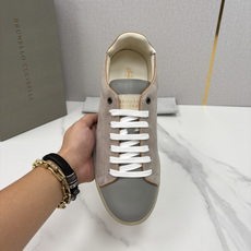 💋💍BC家 Brunello Cucinell* 低调奢华款 新品男款板鞋出货! 此款平底运动鞋面料采用意大利进口 💋💍BC家 Brunello Cucinell* 低调奢华款 新品男款板鞋出货! 此款平底运动鞋面料采用意大利进口