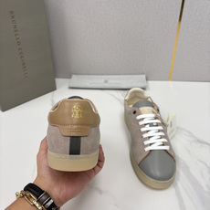 💋💍BC家 Brunello Cucinell* 低调奢华款 新品男款板鞋出货! 此款平底运动鞋面料采用意大利进口 💋💍BC家 Brunello Cucinell* 低调奢华款 新品男款板鞋出货! 此款平底运动鞋面料采用意大利进口