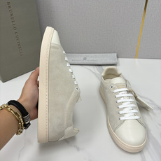 💋💍BC家 Brunello Cucinell* 低调奢华款 新品男款板鞋出货! 此款平底运动鞋面料采用意大利进口 💋💍BC家 Brunello Cucinell* 低调奢华款 新品男款板鞋出货! 此款平底运动鞋面料采用意大利进口
