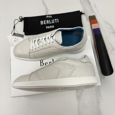 💋💍Berlut* 布鲁提 新款刀锋造型板鞋来袭 新品Stellar小牛荔枝纹皮休闲运动鞋 官方 23,700 💋💍Berlut* 布鲁提 新款刀锋造型板鞋来袭 新品Stellar小牛荔枝纹皮休闲运动鞋 官方 23,700