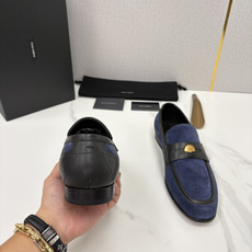 💋💍D&G 杜嘉-班纳 Dolce&Gabban* 莫卡辛便鞋 男士乐福鞋皮鞋 以全新版本创意呈现。D G金属英文 💋💍D&G 杜嘉-班纳 Dolce&Gabban* 莫卡辛便鞋 男士乐福鞋皮鞋 以全新版本创意呈现。D G金属英文