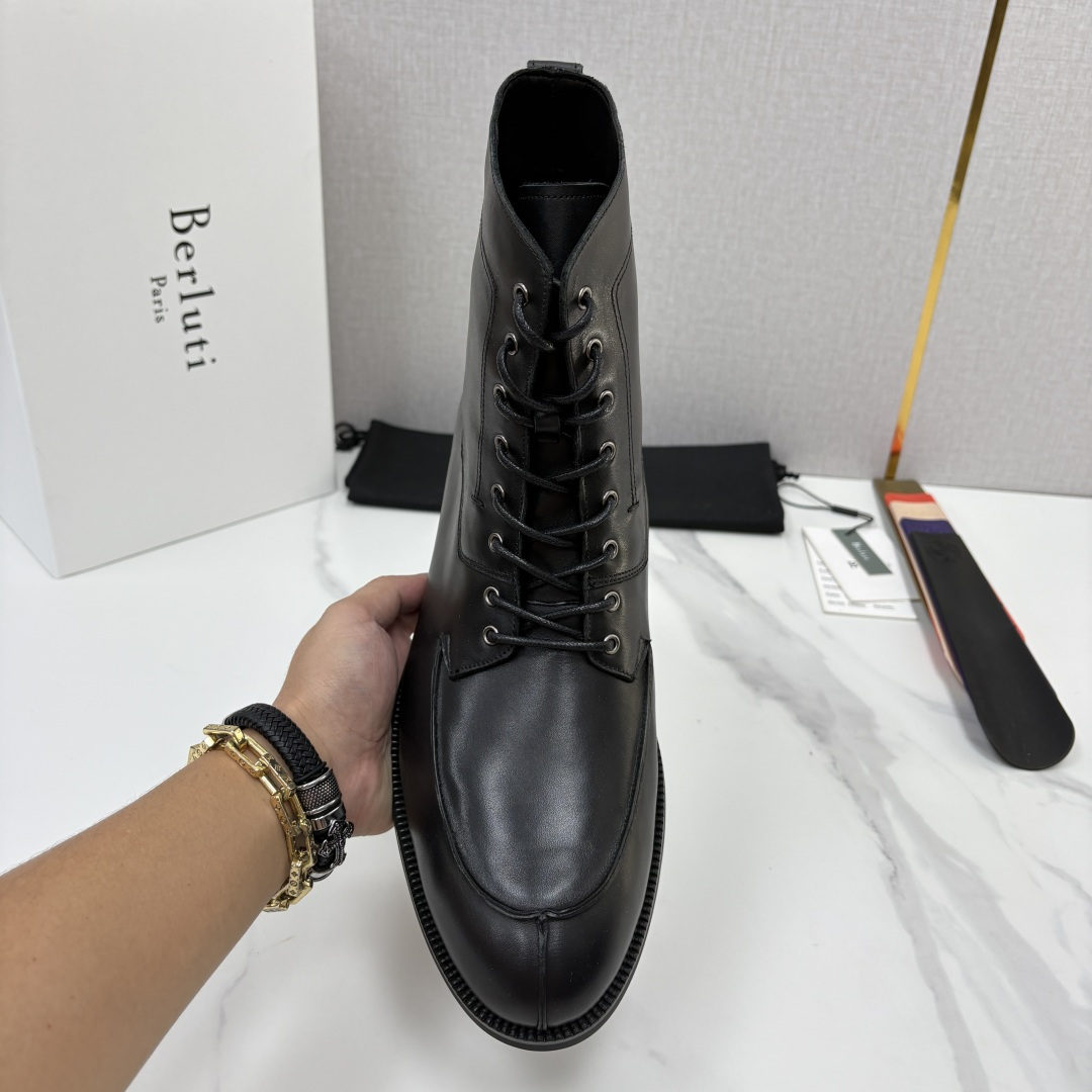 💋💍Berlut* 布鲁提 吴尊同款男士高帮系带马丁靴皮靴 ,把绅士格调与工装气场融为一体 ——正装鞋的优雅 💋💍Berlut* 布鲁提 吴尊同款男士高帮系带马丁靴皮靴 ,把绅士格调与工装气场融为一体 ——正装鞋的优雅