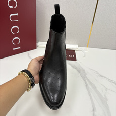 💋💍G家新品 Gucc* 古-驰 男士新款皮革弹力套穿皮靴 这款全新的切尔西踝靴 采用进口牛皮/反毛皮 💋💍G家新品 Gucc* 古-驰 男士新款皮革弹力套穿皮靴 这款全新的切尔西踝靴 采用进口牛皮/反毛皮