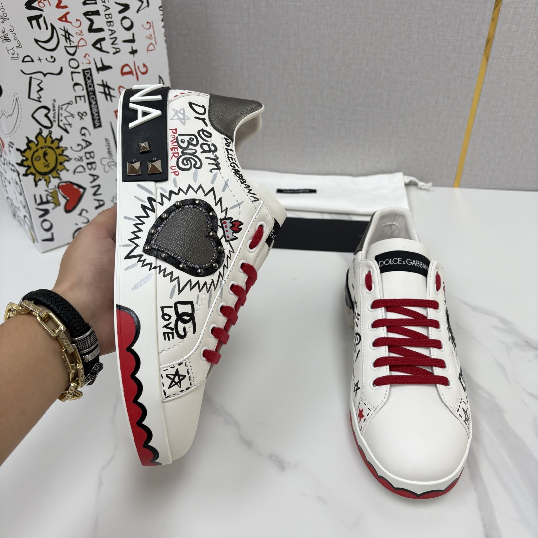 💋💍D &G 杜嘉-班纳(Dolce & Gabban*) 挑选您的全新运动鞋。独具特色,妙趣十足! 来自 P 💋💍D &G 杜嘉-班纳(Dolce & Gabban*) 挑选您的全新运动鞋。独具特色,妙趣十足! 来自 P
