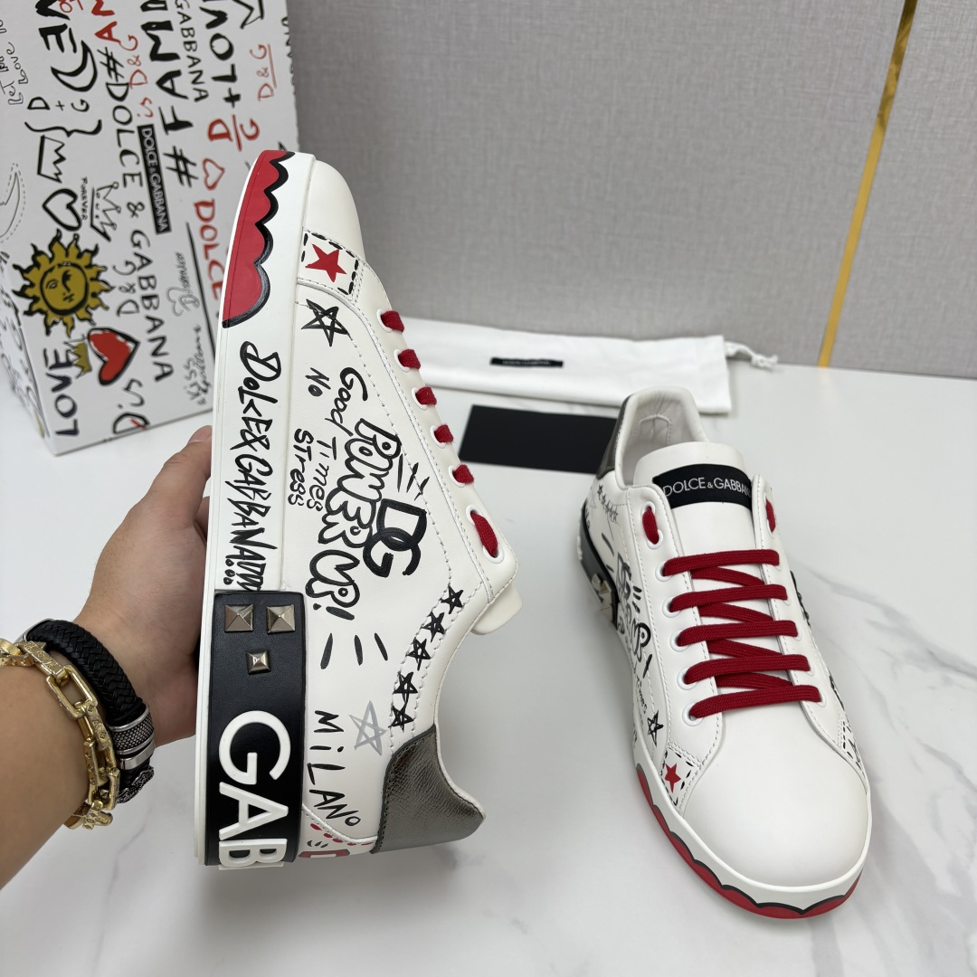 💋💍D &G 杜嘉-班纳(Dolce & Gabban*) 挑选您的全新运动鞋。独具特色,妙趣十足! 来自 P 💋💍D &G 杜嘉-班纳(Dolce & Gabban*) 挑选您的全新运动鞋。独具特色,妙趣十足! 来自 P