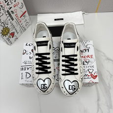 💋💍D &G 杜嘉-班纳(Dolce & Gabban*) 挑选您的全新运动鞋。独具特色,妙趣十足! 来自 P 💋💍D &G 杜嘉-班纳(Dolce & Gabban*) 挑选您的全新运动鞋。独具特色,妙趣十足! 来自 P
