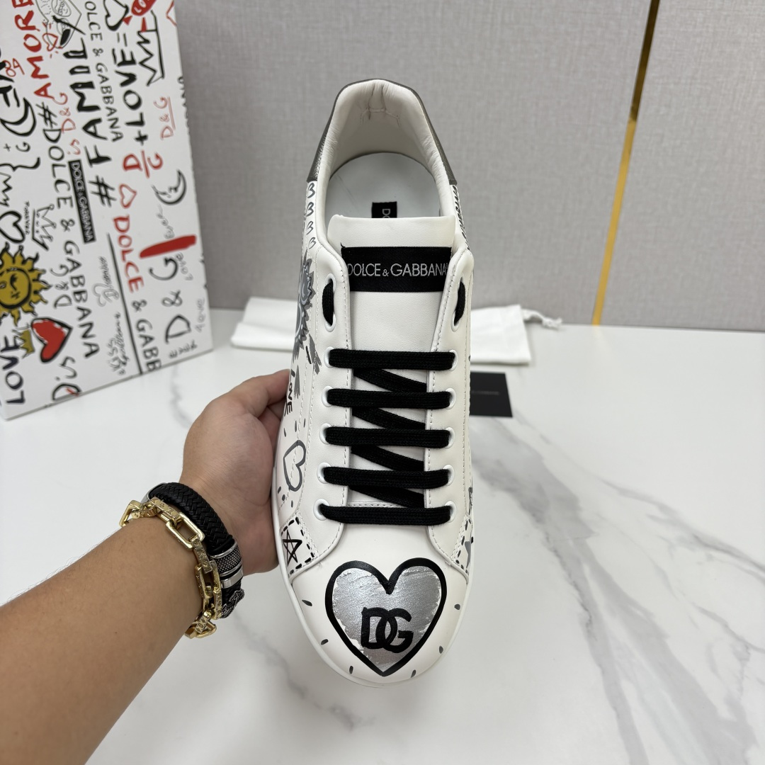 💋💍D &G 杜嘉-班纳(Dolce & Gabban*) 挑选您的全新运动鞋。独具特色,妙趣十足! 来自 P 💋💍D &G 杜嘉-班纳(Dolce & Gabban*) 挑选您的全新运动鞋。独具特色,妙趣十足! 来自 P