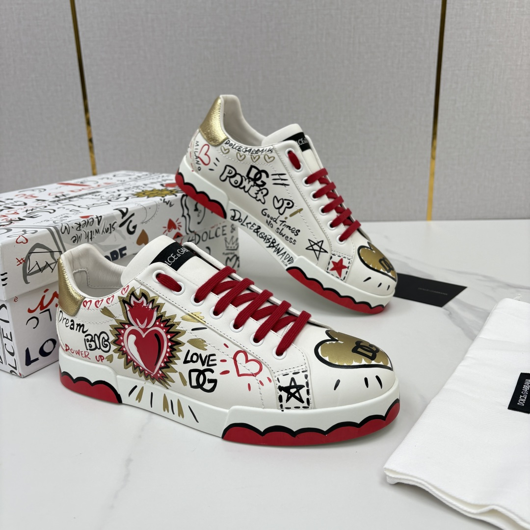 💋💍D &G 杜嘉-班纳(Dolce & Gabban*) 挑选您的全新运动鞋。独具特色,妙趣十足! 来自 P 💋💍D &G 杜嘉-班纳(Dolce & Gabban*) 挑选您的全新运动鞋。独具特色,妙趣十足! 来自 P