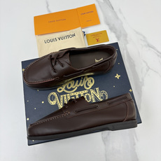 💋💍L 家新品 LOU*S VUITTO* 新品男士休闲双孔船鞋 面料采用进口反绒牛皮/蜡面牛皮打造 后跟烫压填 💋💍L 家新品 LOU*S VUITTO* 新品男士休闲双孔船鞋 面料采用进口反绒牛皮/蜡面牛皮打造 后跟烫压填