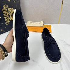 💋💍L 家新品 LOU*S VUITTO* 新品男士休闲双孔船鞋 面料采用进口反绒牛皮/蜡面牛皮打造 后跟烫压填 💋💍L 家新品 LOU*S VUITTO* 新品男士休闲双孔船鞋 面料采用进口反绒牛皮/蜡面牛皮打造 后跟烫压填