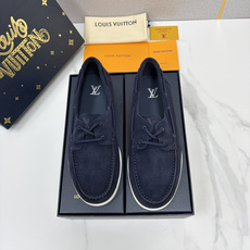 💋💍L 家新品 LOU*S VUITTO* 新品男士休闲双孔船鞋 面料采用进口反绒牛皮/蜡面牛皮打造 后跟烫压填 💋💍L 家新品 LOU*S VUITTO* 新品男士休闲双孔船鞋 面料采用进口反绒牛皮/蜡面牛皮打造 后跟烫压填