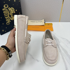 💋💍L 家新品 LOU*S VUITTO* 新品男士休闲双孔船鞋 面料采用进口反绒牛皮/蜡面牛皮打造 后跟烫压填 💋💍L 家新品 LOU*S VUITTO* 新品男士休闲双孔船鞋 面料采用进口反绒牛皮/蜡面牛皮打造 后跟烫压填