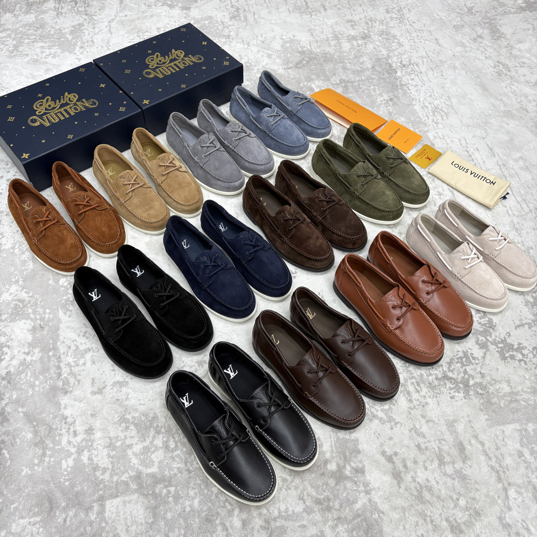 💋💍L 家新品 LOU*S VUITTO* 新品男士休闲双孔船鞋 面料采用进口反绒牛皮/蜡面牛皮打造 后跟烫压填 💋💍L 家新品 LOU*S VUITTO* 新品男士休闲双孔船鞋 面料采用进口反绒牛皮/蜡面牛皮打造 后跟烫压填