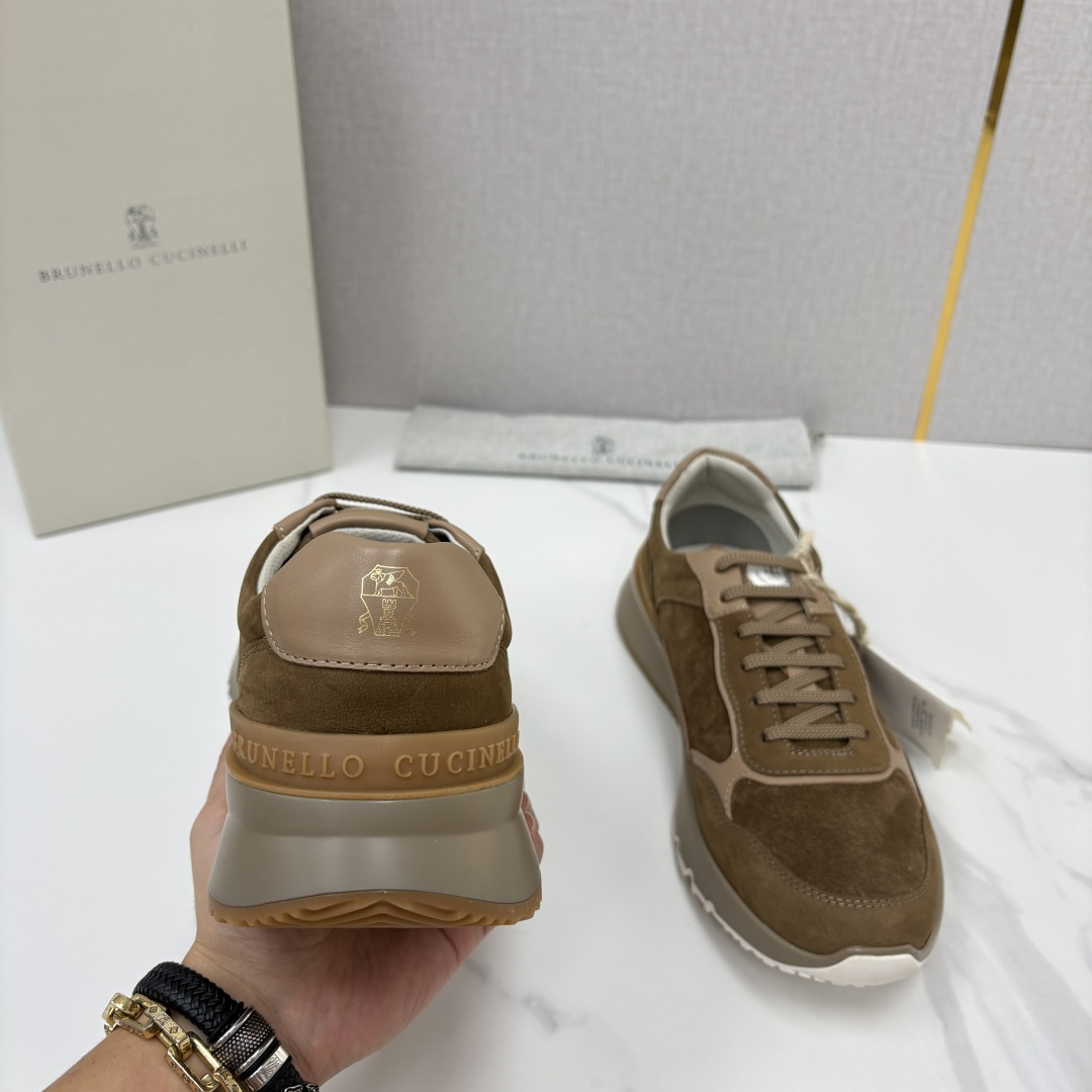 💋💍BC新品 Brunello Cucinell*  牛皮拼接荔枝纹低帮运动鞋  官方 9,800  新材料和对比细节重