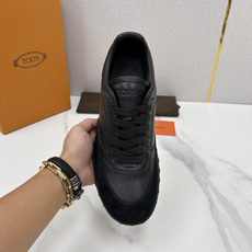 💋💍TOD*S/托德-斯 新品休闲运动板鞋 绒面皮革拼接蜡面牛皮/反毛皮拼布面/光面皮革系列运动鞋 本款运动鞋以绒面皮革 💋💍TOD*S/托德-斯 新品休闲运动板鞋 绒面皮革拼接蜡面牛皮/反毛皮拼布面/光面皮革系列运动鞋 本款运动鞋以绒面皮革