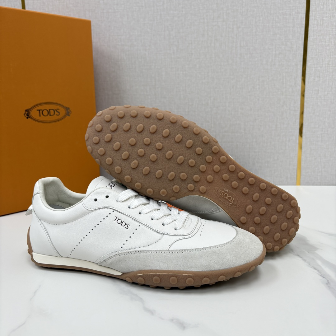 💋💍TOD*S/托德-斯 新品休闲运动板鞋 绒面皮革拼接蜡面牛皮/反毛皮拼布面/光面皮革系列运动鞋 本款运动鞋以绒面皮革 💋💍TOD*S/托德-斯 新品休闲运动板鞋 绒面皮革拼接蜡面牛皮/反毛皮拼布面/光面皮革系列运动鞋 本款运动鞋以绒面皮革