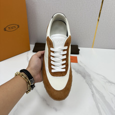 💋💍TOD*S/托德-斯 新品休闲运动板鞋 绒面皮革拼接蜡面牛皮/反毛皮拼布面/光面皮革系列运动鞋 本款运动鞋以绒面皮革 💋💍TOD*S/托德-斯 新品休闲运动板鞋 绒面皮革拼接蜡面牛皮/反毛皮拼布面/光面皮革系列运动鞋 本款运动鞋以绒面皮革