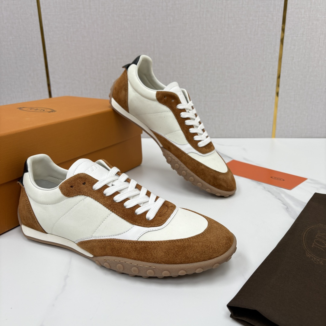 💋💍TOD*S/托德-斯 新品休闲运动板鞋 绒面皮革拼接蜡面牛皮/反毛皮拼布面/光面皮革系列运动鞋 本款运动鞋以绒面皮革 💋💍TOD*S/托德-斯 新品休闲运动板鞋 绒面皮革拼接蜡面牛皮/反毛皮拼布面/光面皮革系列运动鞋 本款运动鞋以绒面皮革