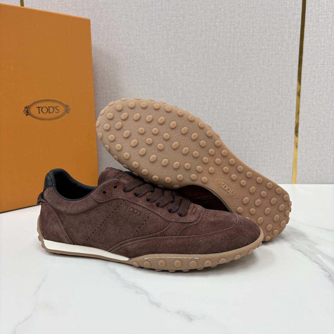 💋💍TOD*S/托德-斯 新品休闲运动板鞋 绒面皮革拼接蜡面牛皮/反毛皮拼布面/光面皮革系列运动鞋 本款运动鞋以绒面皮革 💋💍TOD*S/托德-斯 新品休闲运动板鞋 绒面皮革拼接蜡面牛皮/反毛皮拼布面/光面皮革系列运动鞋 本款运动鞋以绒面皮革