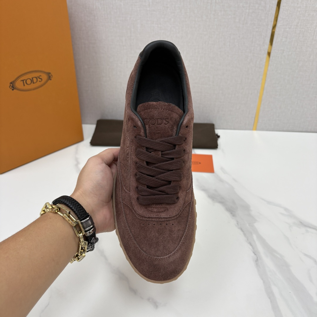 💋💍TOD*S/托德-斯 新品休闲运动板鞋 绒面皮革拼接蜡面牛皮/反毛皮拼布面/光面皮革系列运动鞋 本款运动鞋以绒面皮革 💋💍TOD*S/托德-斯 新品休闲运动板鞋 绒面皮革拼接蜡面牛皮/反毛皮拼布面/光面皮革系列运动鞋 本款运动鞋以绒面皮革