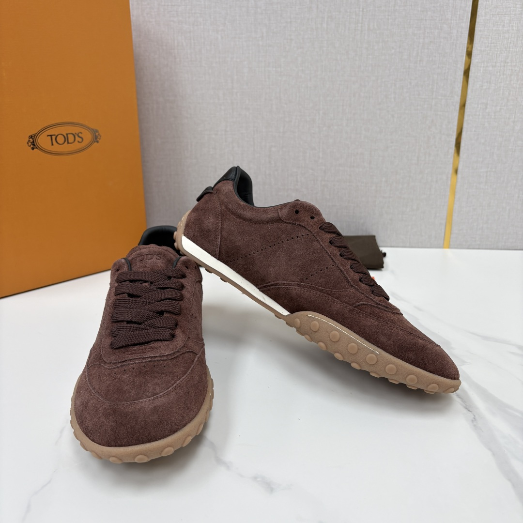 💋💍TOD*S/托德-斯 新品休闲运动板鞋 绒面皮革拼接蜡面牛皮/反毛皮拼布面/光面皮革系列运动鞋 本款运动鞋以绒面皮革 💋💍TOD*S/托德-斯 新品休闲运动板鞋 绒面皮革拼接蜡面牛皮/反毛皮拼布面/光面皮革系列运动鞋 本款运动鞋以绒面皮革