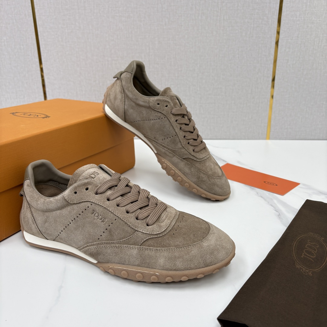 💋💍TOD*S/托德-斯 新品休闲运动板鞋 绒面皮革拼接蜡面牛皮/反毛皮拼布面/光面皮革系列运动鞋 本款运动鞋以绒面皮革 💋💍TOD*S/托德-斯 新品休闲运动板鞋 绒面皮革拼接蜡面牛皮/反毛皮拼布面/光面皮革系列运动鞋 本款运动鞋以绒面皮革