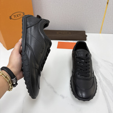 💋💍TOD*S/托德-斯 新品休闲运动板鞋 绒面皮革拼接蜡面牛皮/反毛皮拼布面/光面皮革系列运动鞋 本款运动鞋以绒面皮革 💋💍TOD*S/托德-斯 新品休闲运动板鞋 绒面皮革拼接蜡面牛皮/反毛皮拼布面/光面皮革系列运动鞋 本款运动鞋以绒面皮革