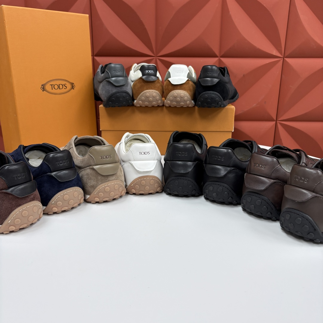 💋💍TOD*S/托德-斯 新品休闲运动板鞋 绒面皮革拼接蜡面牛皮/反毛皮拼布面/光面皮革系列运动鞋 本款运动鞋以绒面皮革 💋💍TOD*S/托德-斯 新品休闲运动板鞋 绒面皮革拼接蜡面牛皮/反毛皮拼布面/光面皮革系列运动鞋 本款运动鞋以绒面皮革