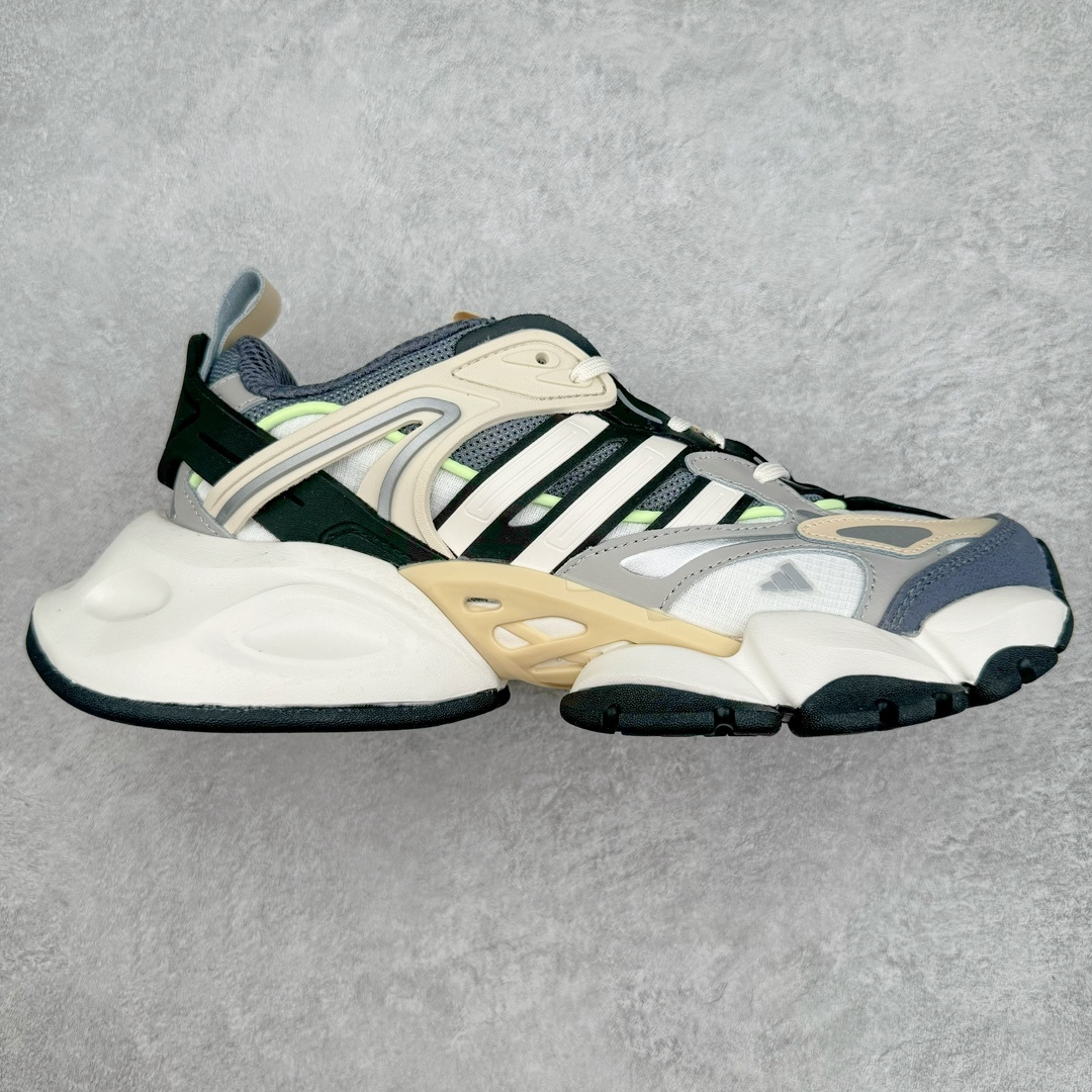 【龙洋专供】 🈴集合

#S版公司级  💰220AD XLG Runner Deluxe跑步者豪华版系列低帮厚底增高老爹风复古缓震休闲运动慢跑鞋 自从阿迪达斯和巴黎世家合作后，没少出双方联名的平替。结果根据最新情报，阿迪现在已经把手伸到了巴家爆款3XL的身上，新鞋Xlg Runner Deluxe实物曝光，emm，鞋款整体一眼丁真是巴黎世家Track＋3XL大底的缝合怪版本，要不是鞋侧明晃晃的adidas三道杠Logo，估计各位看了都得蒙。这波不能说是完全复制巴黎世家，但也多少有点借鉴的味道了。新鞋基本就是在阿迪经典”Climacool“鞋款的基础上，升级了Boots大底以及加入了”巴味“设计元素...
尺码：36 36⅔ 37⅓ 38 38⅔ 39⅓ 40 40⅔ 41⅓ 42 42⅔ 43⅓ 44 44⅔ 45 