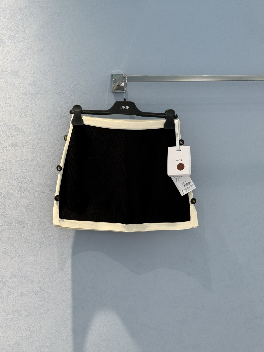 DIOR Black & White Knit Mini Skirt with Star Buckle Accents - High Quality 5 cmp i1745899075310 4546 0 8