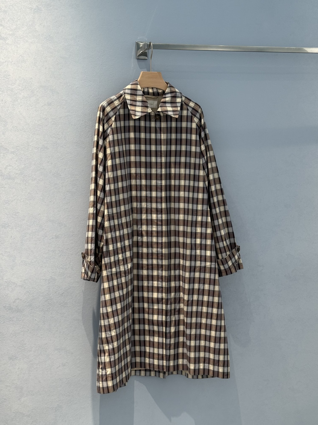 Exclusive Tweedy Wool Coats: Stylish Unisex British Fashion Import